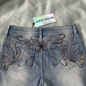 NWT Unique Women's/ Junior’s Blue Embroidered Butterfly Jeans Urban Weekend